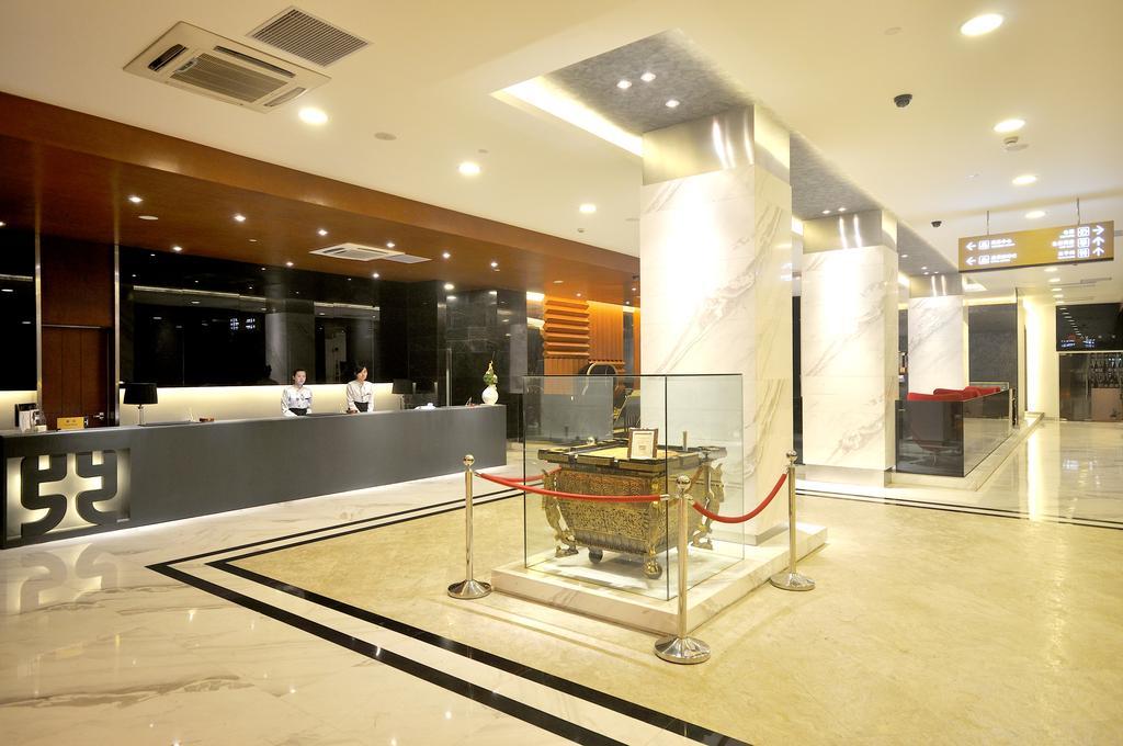 Kingtown Hotel Hongmei Şanghay Dış mekan fotoğraf